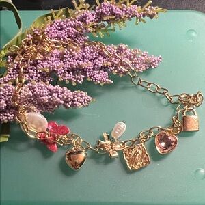 Fashion charm necklace